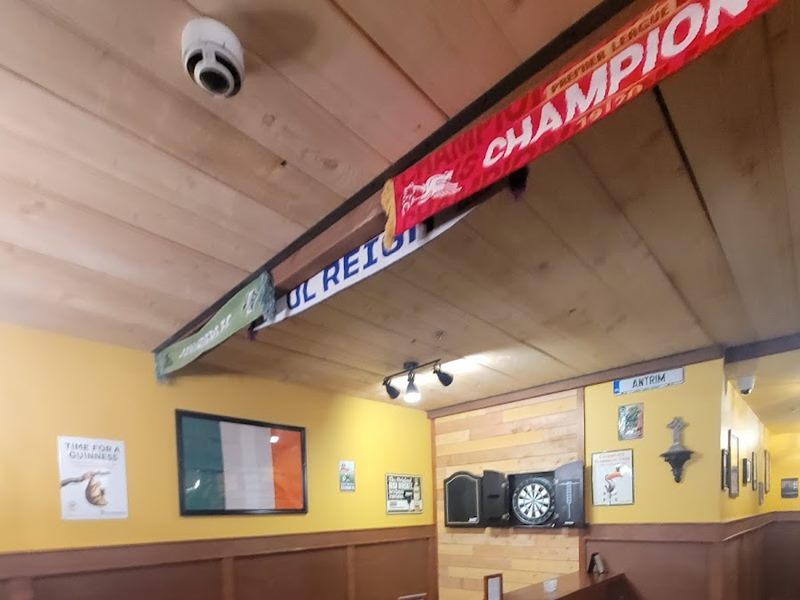 Irishmen interior